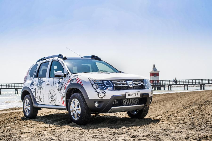  Dacia Duster Strongman 2017 года  (фото 6 из 30)